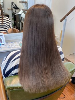 ルーシー ヘアアンドビューティー(Lucy Hair & Beauty)の写真/【荒井駅徒歩3分】今話題の髪質改善に特化した大人女性に人気のサロン★髪質改善しながら理想のヘアに♪