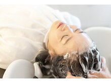 ヘアドレッサー 渋谷サクラステージ店(HAIR DRESSER)の雰囲気（ヘッドスパで頭皮環境と毛髪を同時にケア♪）