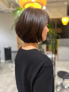 リア 自由が丘(REA) 大人シルエット艶ボブ【櫻子】