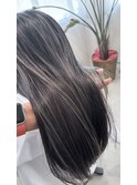シアーグレージュハイライト