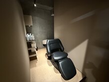 エレノア 本厚木店(Eleanor)の雰囲気(完全個室シャンプー台で至福のひと時を…♪)