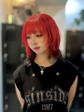 ヴァイス 渋谷店(VAICE) レッドカラー/ブラックのエンドカラーデザイン/ウルフカット