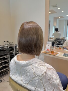 ガレリアエレガンテウエスト 名古屋WEST(GALLARIA Elegante) bob × olive beige