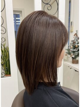 ミディアムヘア