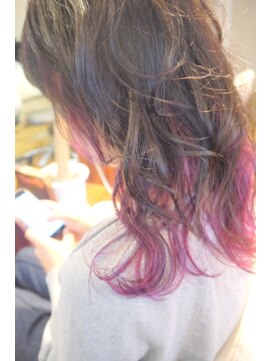 ヘアー ライフ トゥルース(Hair Life truth) 《truth》インナーカラー×ピンクバイオレット
