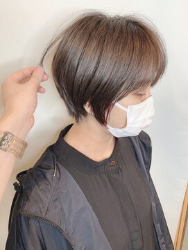 ステア ケース(stair case) マッシュショート20代30代髪型 インナーカラー ショートボブ