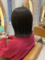 アドラーブル けやき通り店(adorable)&nbsp;【カーキグレージュ】切りっぱなしボブ♪10代20代30代