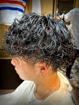 ヒロギンザバーバーショップ 大宮店(HIRO GINZA BARBER SHOP) ポップコーンパーマ 埼玉 大宮 菅田将暉 久能整