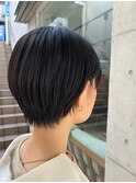 耳かけハンサムショート