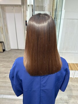 ナンバー アンフィール 渋谷(N° anfeel) 極艶ストレート