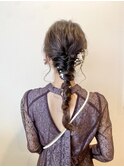 編みおろしヘアアレンジ