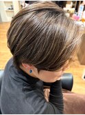 ハイライトカラー×ハンサムショート