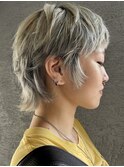マレットヘア　マレットカット　シルバーカラー　ウルフカット