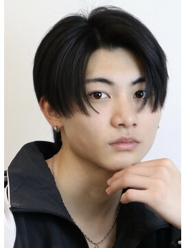 オーシャントーキョー 心斎橋(OCEAN TOKYO WEST) 黒髪前下がりセンターパートダウンパーマ