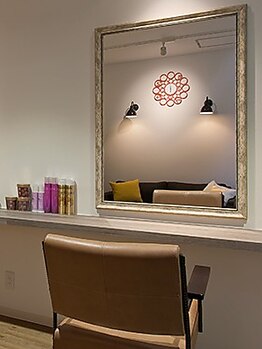 フランク(frank)の写真/大人女性のための髪質改善♪ハリコシを取り戻し、艶めく美髪へ。自信を持った毎日をあなたに。