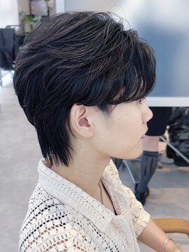 ジーナ 天神(Zina) フェザーショート