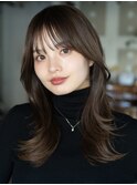 レイヤーカット毛先ワンカールくせ毛風カール薄めバングデジパ