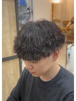 メンズギフト(men's GIFT)&nbsp;マッシュ刈り上げツーブロックツイストスパイラルパーマ