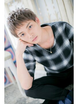 美容室 ファクト(fact) *+高崎+*…ハイトーンの束感マッシュb