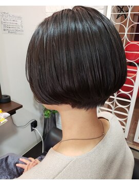 ヘア ケア ディエイチケー(HAIR CARE DHK) 女性らしいミニボブ