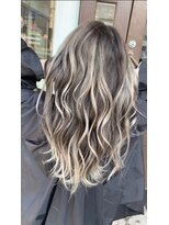 プードゥ(Puo-Du)&nbsp;ホワイトベージュ×バレイヤージュ