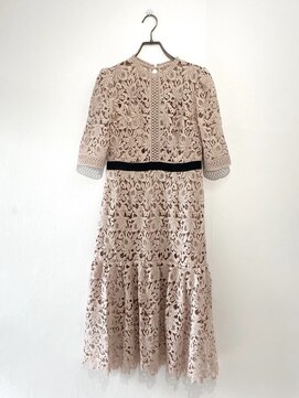 ヘアセット&メイク専門店 カスミ(Kasumi) D-31【レンタルドレス】CELFORD