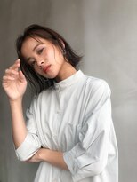 シア(sia)&nbsp;《sia》大人かわいい耳掛け小顔ボブ