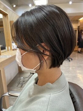 キュオンシア(CUEON. ciea) ショートボブ 耳掛けショート