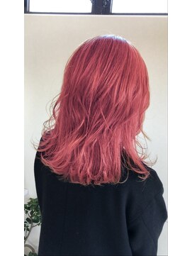 ゴート(Goat) ピンクカラー