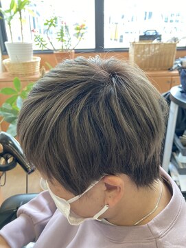 シャンプーボーイ ヒノ(SHAMPOO BOY Hino) 透け感カラー