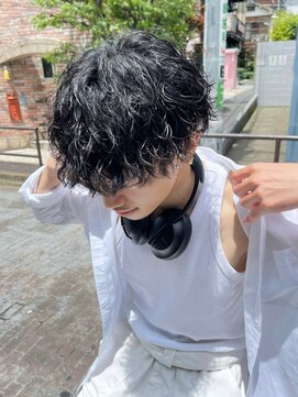 ローウェ バイ フィフス 立川メンズサロン(Louwe by fifth) 無造作パーマ波巻きパーマ波巻きスパイラルパーマツーブロック