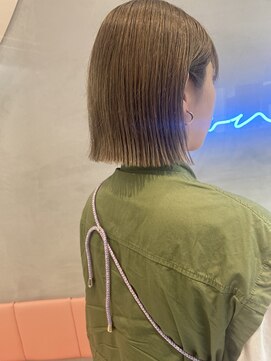 ロンドポレール 北千住(Lond polaire) 切りっぱなし×グレーベージュ