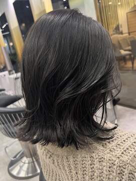 シティ(CITY) 外ハネボブ　赤味消しカラー