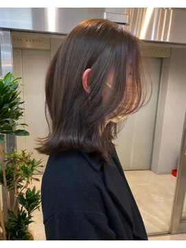 ジエクト アイロ(The Ect ilo) オリーブベージュ　大人ミディアム