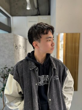 ムーン バイ ケンジ(moon by KENJE) 【takumi】メンズ×ナチュラルパーマ