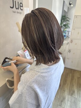 ジュエ ヘアー デザイン(Jue hair design) 柔らかなグレージュハイライト×動きのあるミディアムレイヤー