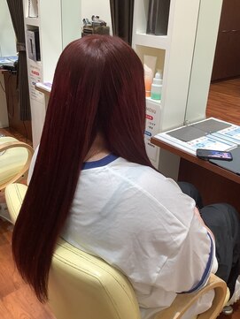 美容室ヒラトヤ 都南店 大人可愛い透明感チェリーレッド×エアストレート20代30代40代
