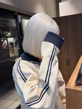 デイズ セカンド バイ エイト(DAYS 2nd by EIGHT) white color