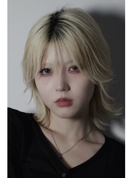 アイトーキョー 下北沢(AI TOKYO) 外ハネジェンダーレスウルフ/メンズカット/下北沢