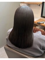 ロッカヘアエジェ(ROCCA hair eje.) ワンホンレイヤー艶感ダークグレージュミディアム