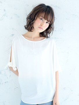 ユーアンボワーズ(U-AMBOISE) ウルフ風ウェーブミディ