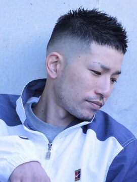 スキンフェードカットスーパーベリーショート メンズ L ガズル ハラジュク Guzzle Harajuku のヘアカタログ ホットペッパービューティー