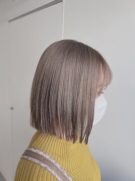 サイ(sai) ミルクティーベージュ