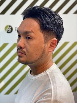 バーバーバー 四谷(BARBER-BAR) 大人カッコいい30代40代50代以上アップバンクショート