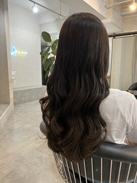 ニィ(2iee.) まとまるロングスタイル☆