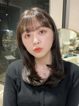 ティア(Tia.) (韓国風/くびれヘア/縮毛矯正/前髪/韓国レイヤー/小顔)