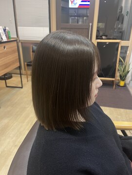 コタ(COTA) ツヤ暗髪ショート