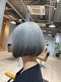 アンクー(Ankh) パッツンボブ　スタイルに合わせたハイトーンカラー