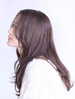 ダダキュービック(DADA CuBiC)の写真/バイカルテトリートメントで髪内部から補修し、しなやかで扱いやすい髪へと髪質改善を◎