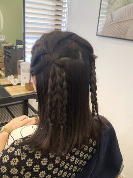 メイ 池袋(mei) 推し活/ヘアアレンジ/ハーフツイン